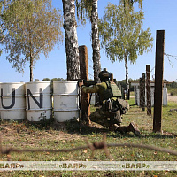 На полигоне Лосвидо проходит ротное тактическое учение с миротворческой ротой