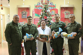 Военнослужащие 30 ождбр приняли участие в акции «Наши дети»