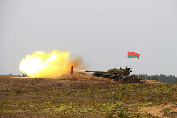 Занятия по огневой подготовке с военнослужащими 11 омбр
