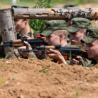 В Военной академии продолжается учебно-полевой сбор с кадетами и суворовцами 