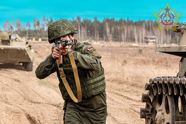 Занятия по тактике с курсантами Военной академии