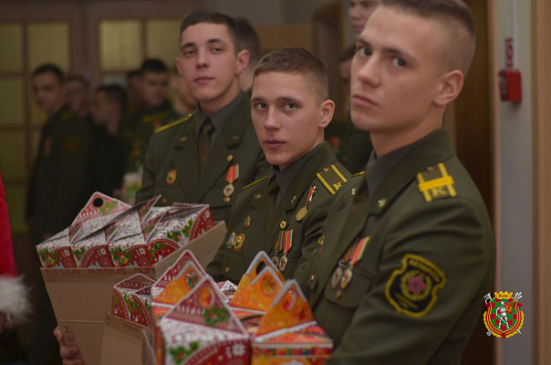 Волшебники в погонах