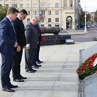 Дань памяти