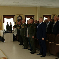 С праздником, военные автомобилисты!