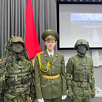 Военнослужащие 361 боо (ЦОВУ) провели профориентационное мероприятие в гимназии Минска