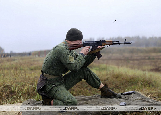 На 227-м общевойсковом полигоне проходит чемпионат Вооружённых Сил по военному троеборью