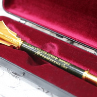 Традициям верны