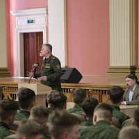 Алексей Дзермант посетил Минское суворовское военное училище