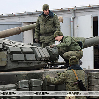 В рамках проверки боевой готовности в 19 омбр снимают с хранения вооружение и военную специальную технику