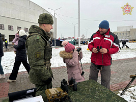 Представители Военной академии Республики Беларусь провели выездной день открытых дверей