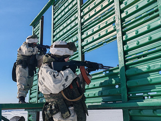 Занятия по боевой подготовке на полигоне Лепельский