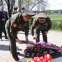 Памяти героев