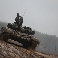 Занятие по вождению боевых машин