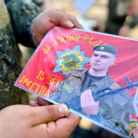 В 15 зрбр в торжественной обстановке провожают в запас военнослужащих срочной военной службы