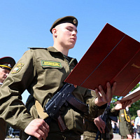 В 72-м Объединенном учебном центре подготовки прапорщиков и младших специалистов состоялся торжественный ритуал принятия Военной присяги
