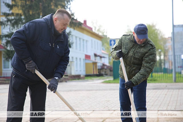 Республиканский субботник в Мачулищах