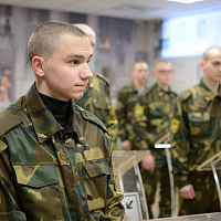 В целях обучения требованиям безопасности