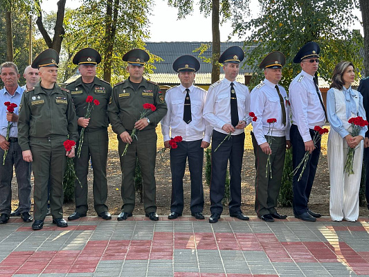 Торжественный митинг, посвященный Дню народного единства, прошёл в Жодино