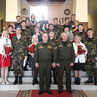 С благодарностью за отличную службу