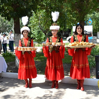 Встретили, как родных!