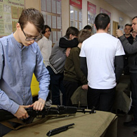 В рамках военно-патриотического воспитания