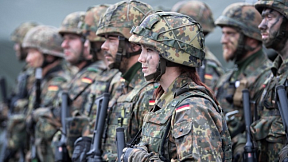 В Германии предложили рекрутировать на службу в армию граждан других стран ЕС