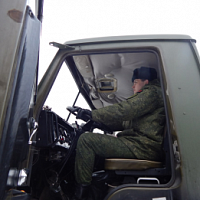 Водители-гвардейцы успешно сдали экзамены