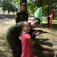 Торжественные мероприятия по случаю Дня Независимости в 72 ОУЦ