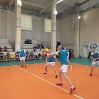 В духе соперничества