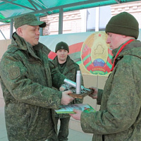 По заслугам и награды