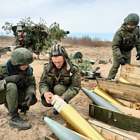 В поле – «боги войны»