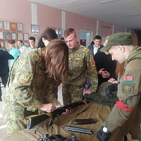 Гродненские гвардейцы принимают участие в праздновании Дня народного единства