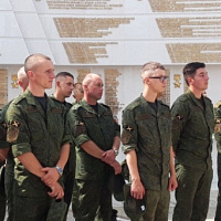 На «АрМИ», равняясь на поколение победителей