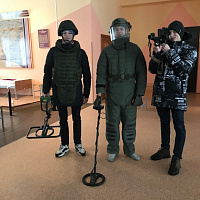 На экскурсию — к гвардейцам