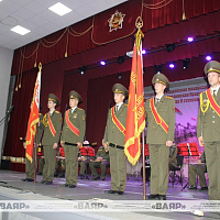 С праздником, мотострелки!