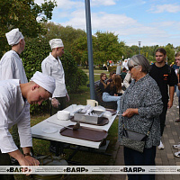 Празднование Дня танкистов  —  это всегда вкусная солдатская каша!