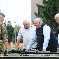 Генерал-майор Вадим Денисенко провел приём ветеранов ВДВ и ССО нашей страны