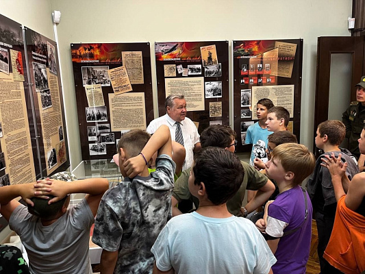 На экскурсию — в музей