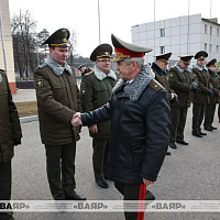 Генерал-майор Геннадий Лепешко простился с Боевым Знаменем Военной академии Республики Беларусь