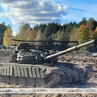 Гвардейцы совершили марш