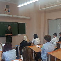 Военнослужащие 86 брс приняли участие в торжественном мероприятии, посвященном Дню знаний