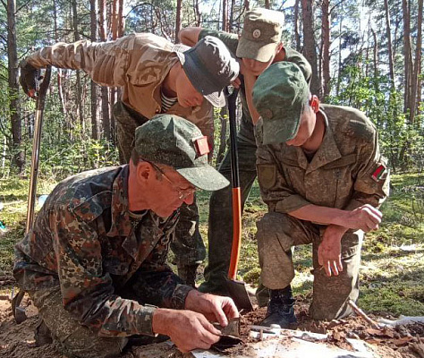 Поисковые работы в Светлогорском и Октябрьском районах Гомельской области