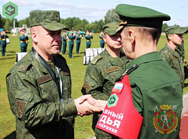 Наши кинологи на пьедестале почёта