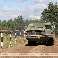 В 72 ОУЦ продолжаются практические занятия по вождению машин