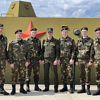 Выходной – на «Линии Сталина»