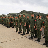 На Ашулуке подняли Государственные флаги Беларуси и России