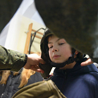 Плановые занятия по воздушно-десантной и огневой подготовке с воспитанниками военно-патриотического клуба «Зубр»