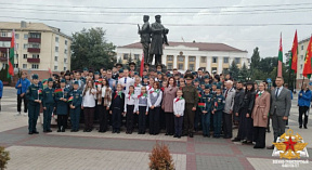 Юных гомельчан приняли в пионеры