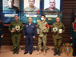 Отличный наставник белорусской команды «Танкового биатлона»