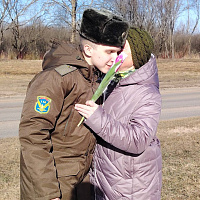 В День женщин военные создали атмосферу праздника в разных уголках страны